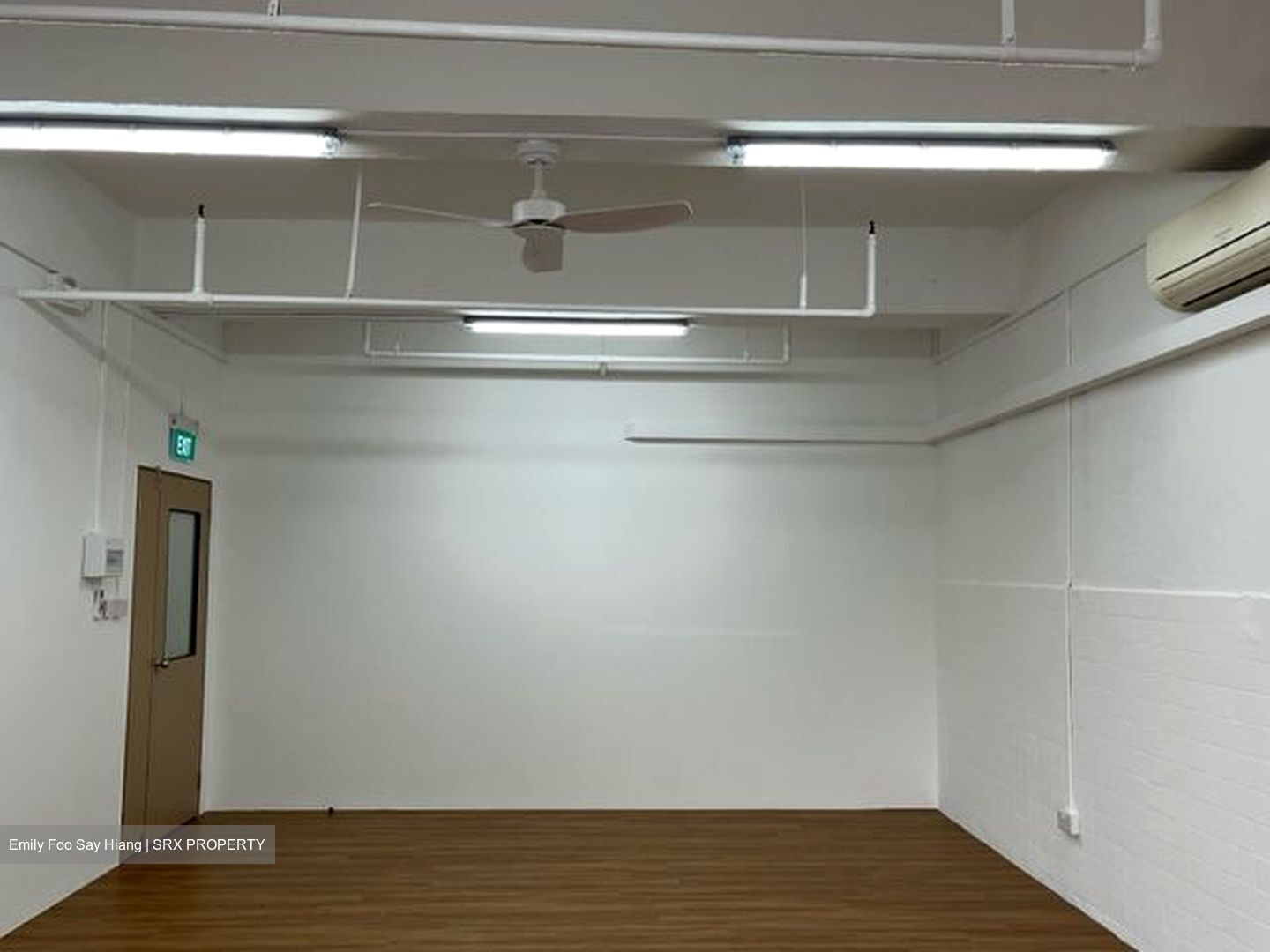 Yi Guang Factory Building (D14), Office #635483511